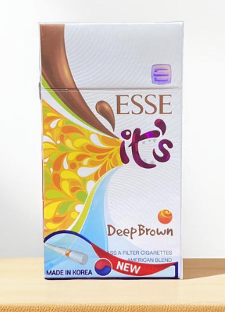 Esse It's Deep Brown ( Socola Caramel )